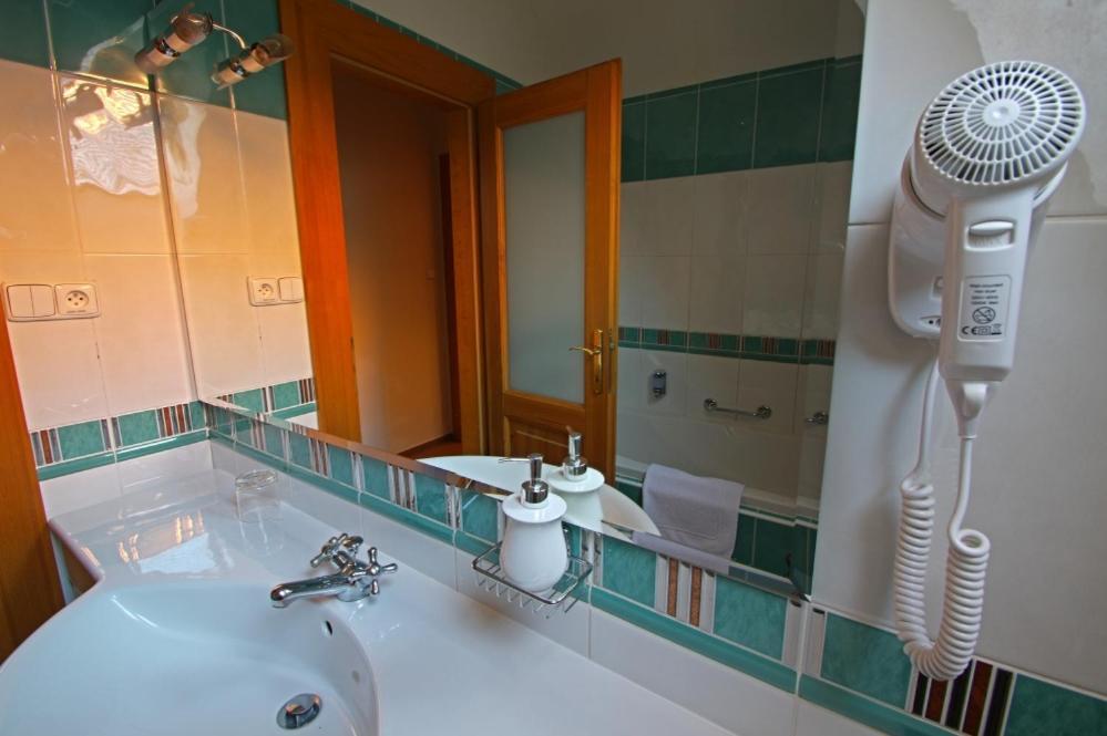 Hotel U Leva Левоча Экстерьер фото